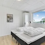 4 Bedroom Awesome In 펜션 *