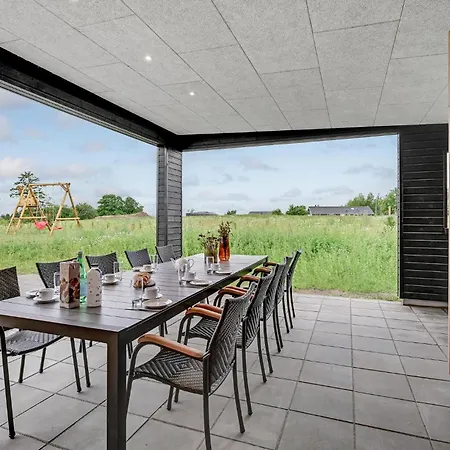 4 Bedroom Awesome In 度假居